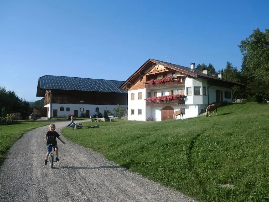 Gastreinhof
