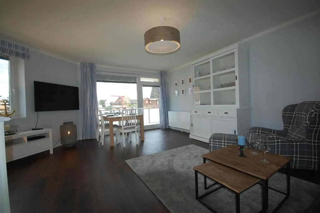 Apartment 22 - Han/012