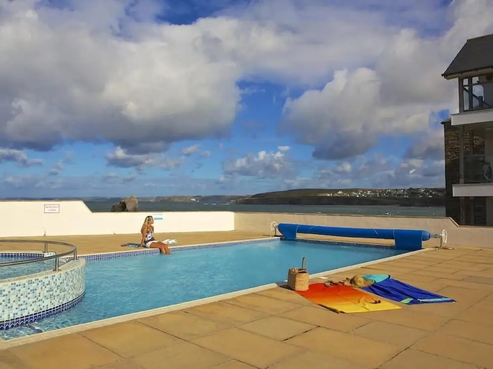 12 Thurlestone Rock