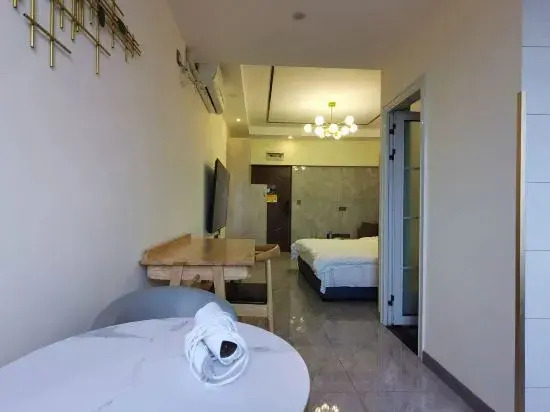 Lianci Yike Hotel (Chongqing Ciqikou Subway Station)