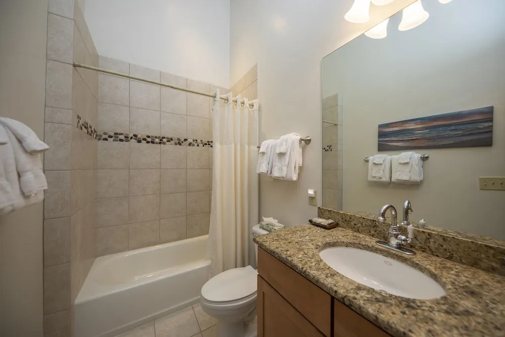 Streamside Lane Condos by CRMR