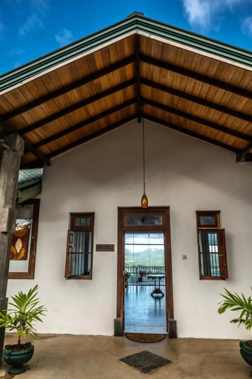 Sky Lodge