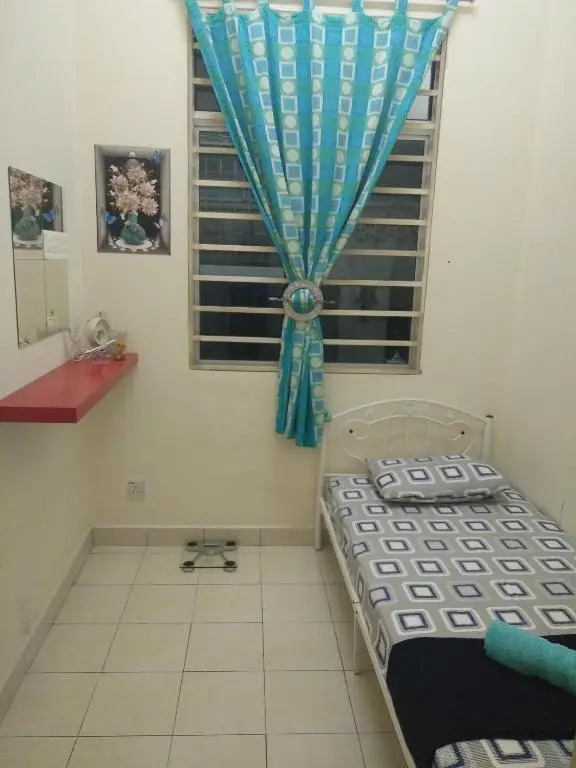 E&A Homestay KLIA - 4R 3B - Wifi-Netflix