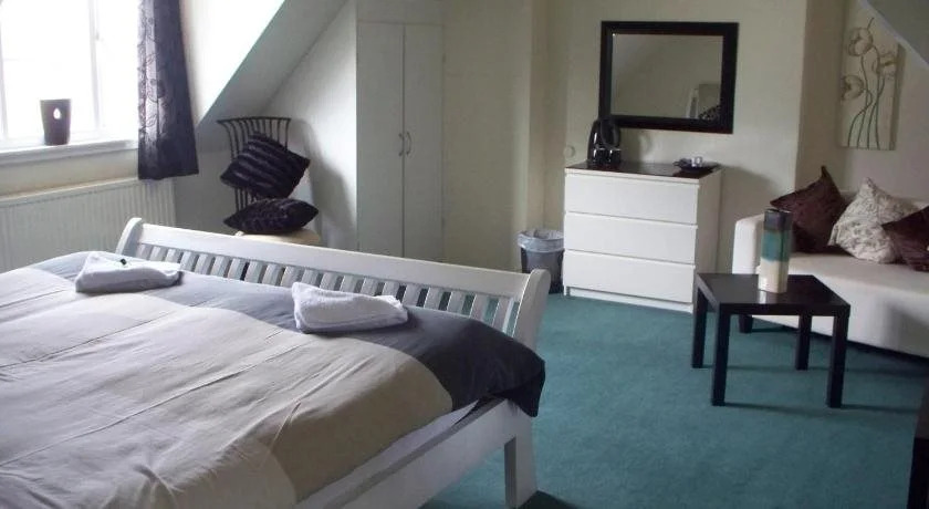 Dalesway Hotel