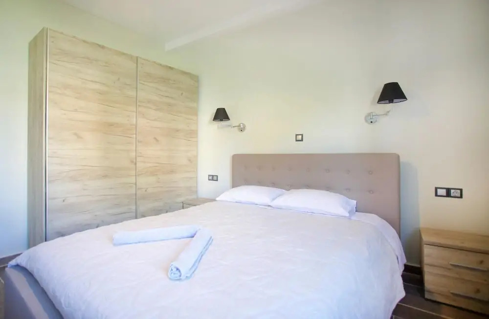 Villa Iskander in Ionian Islands