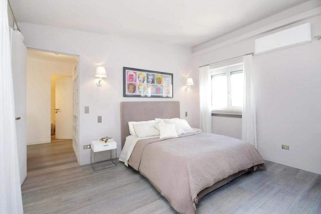 Crispi Luxury Apartments - My Extra Home
