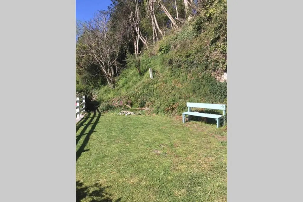 A 600m de la plage 6pers Meublé de tourisme 3 étoiles La Villa des Grottes
