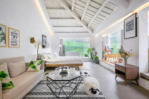 52 Hertz Boutique Guest House