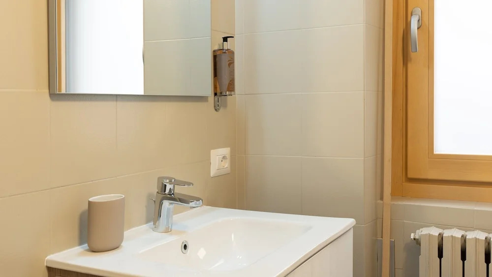 Milano 20 in Bormio With 1 Bedrooms and 1 Bathrooms
