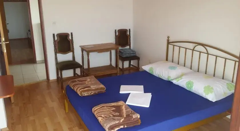 Apartments Miro