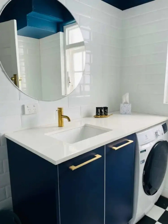 Avant Garde 1 Bedroom Apartment in Perth