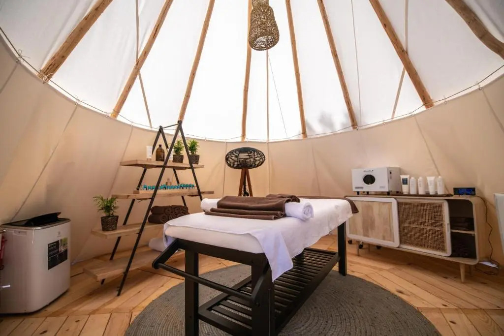 Arena One 99 Glamping