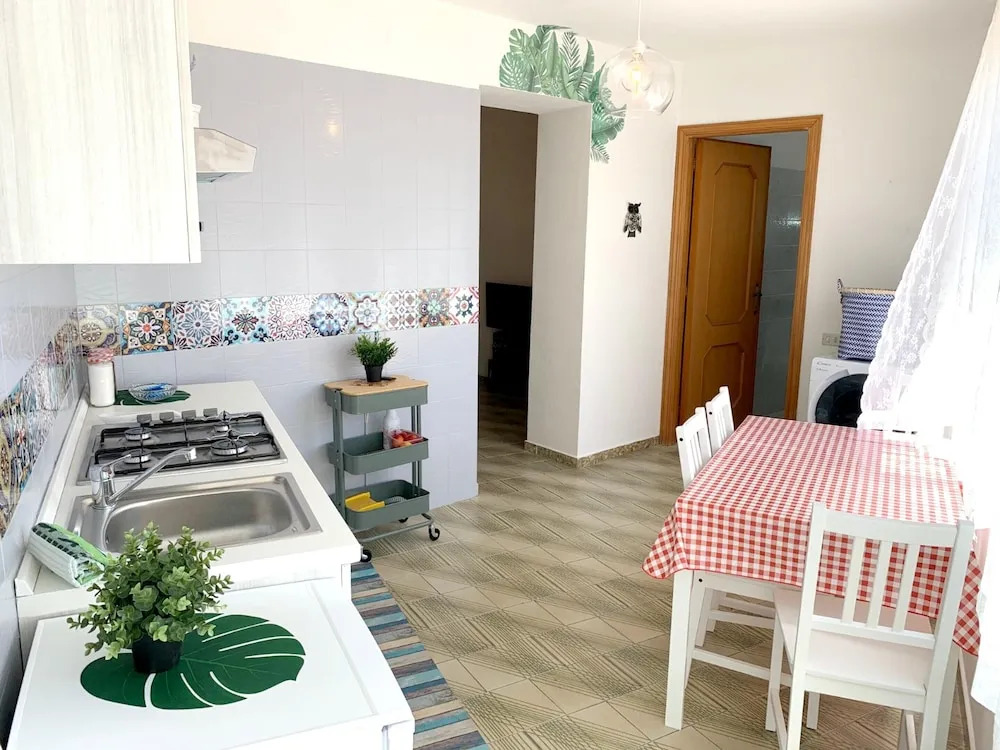 House With 2 Bedrooms in Sant'antioco, With Wonderful sea View and Balcony