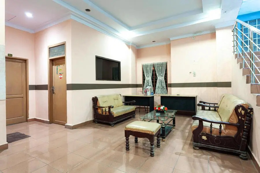 RedDoorz near Yuki Simpang Raya Mall Medan 2