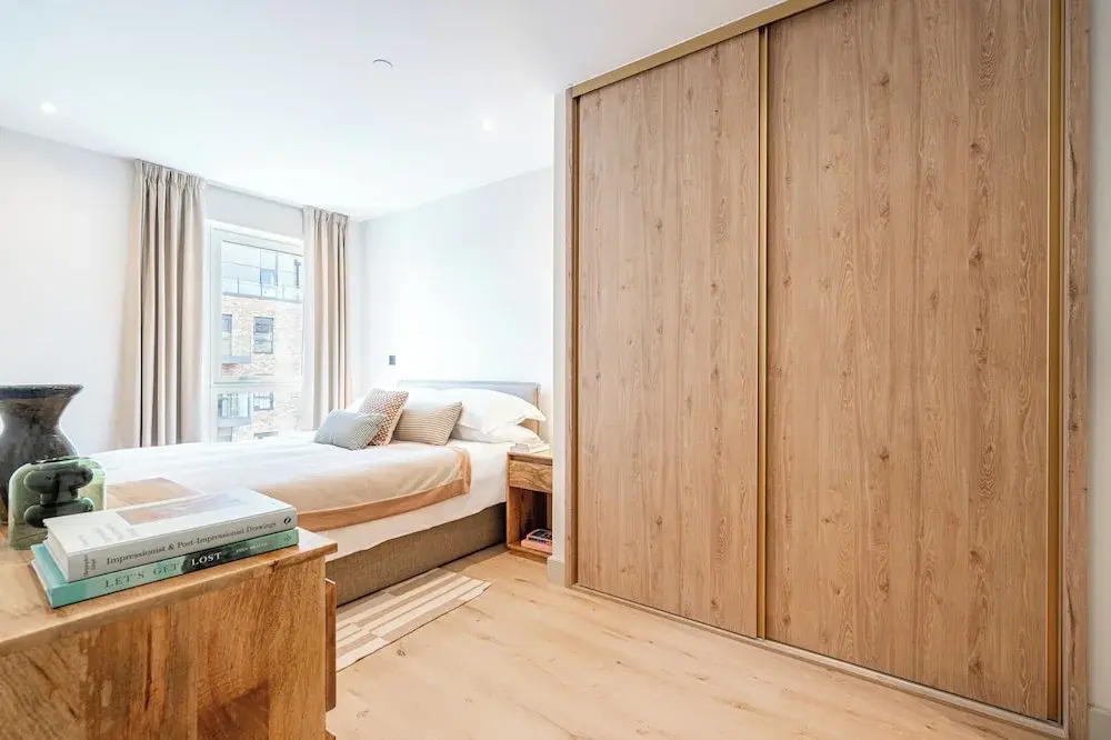 Light and Space Retreat