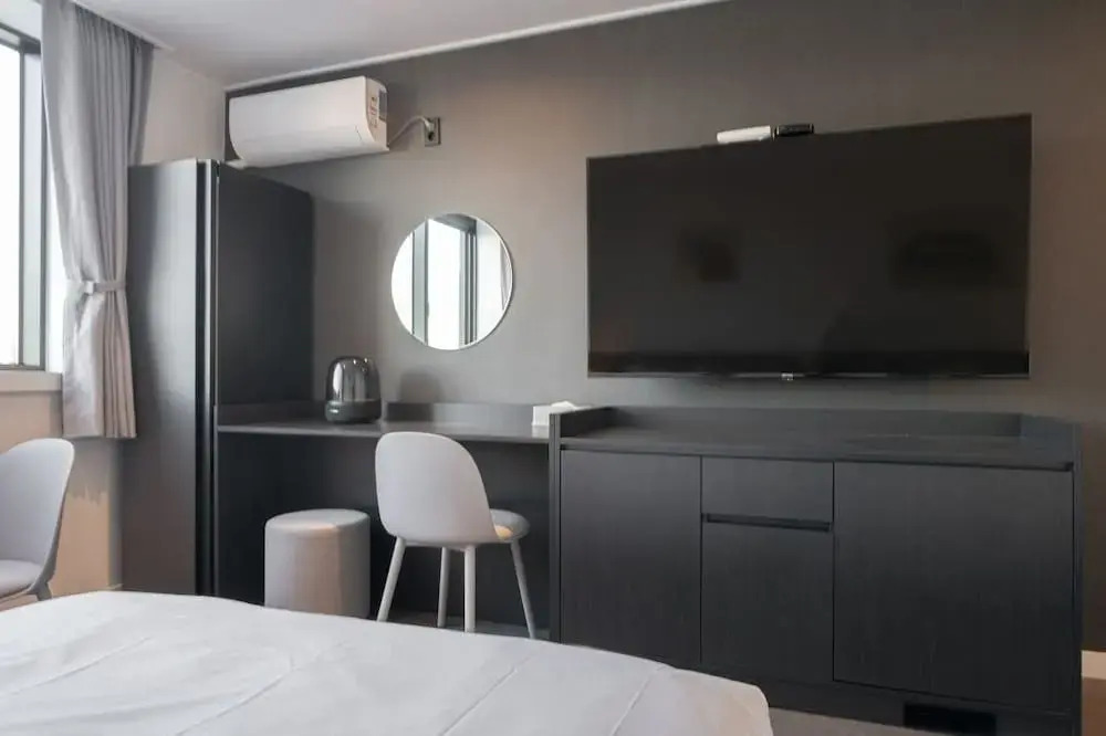 Workers Hotel Daejeon by Anook