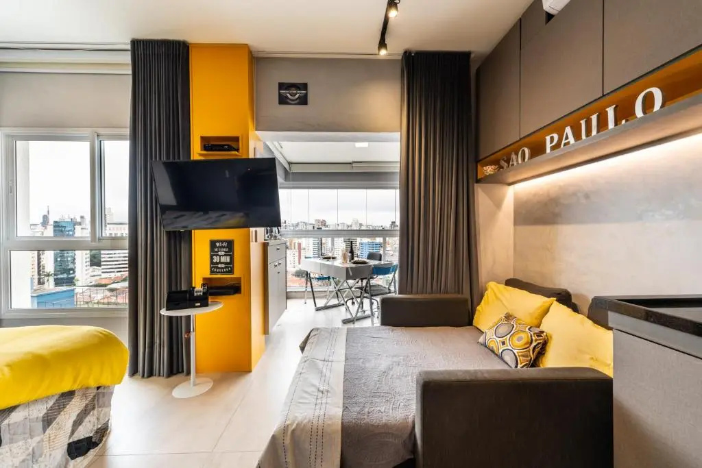 Edificio Homelike Pinheiros Top Floor with City Views of Faria Lima Pool Fitness Room and Parking