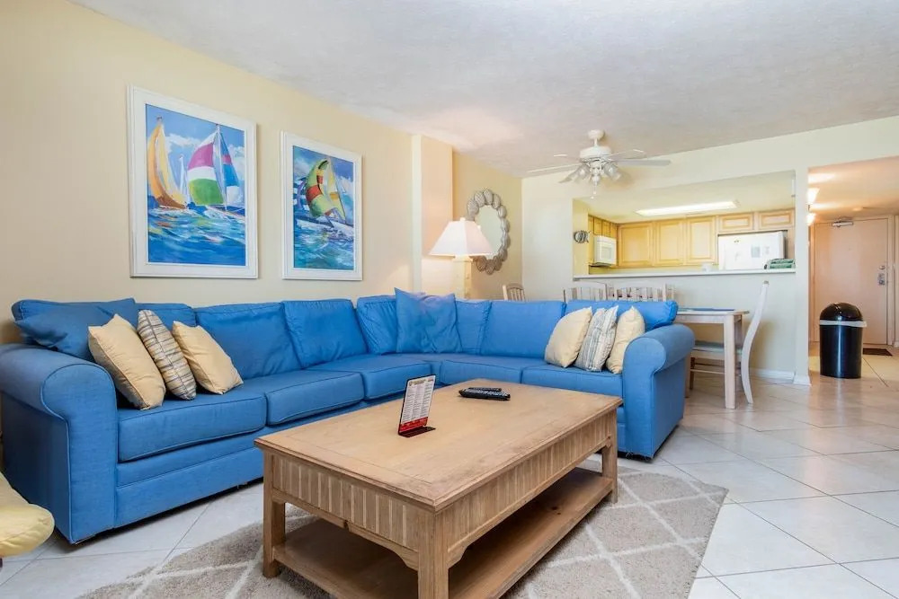 South Ocean Condo 2307 by RedAwning