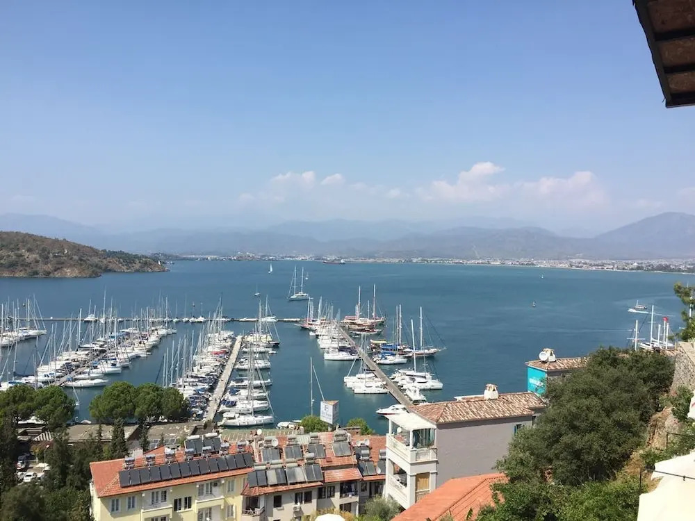 Jakuzili Mustakil Havuzlu Bati Villasi