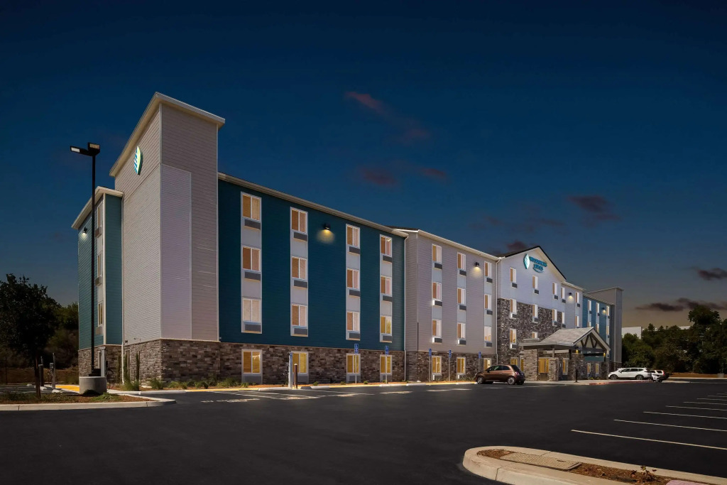 WoodSpring Suites Corona