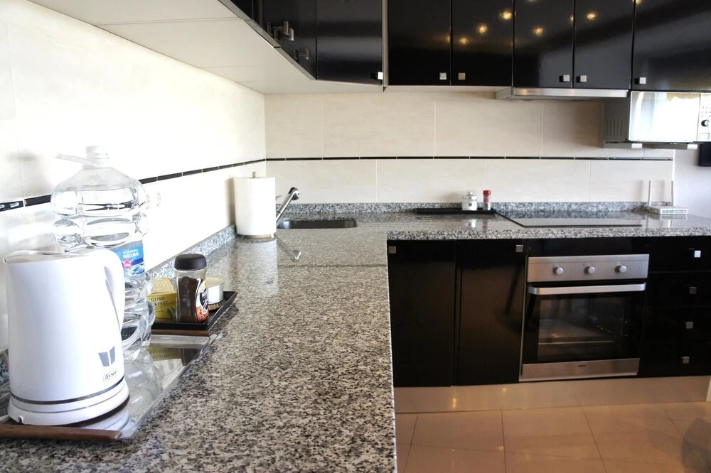 Apartment With one Bedroom in Calahonda, With Wonderful sea View, Pool Access and Wifi - 100 m From the Beach