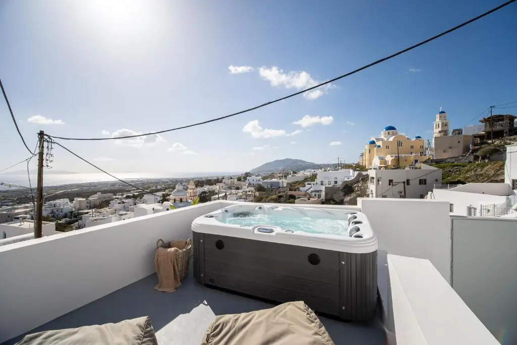 Cycladic Suites & Spa