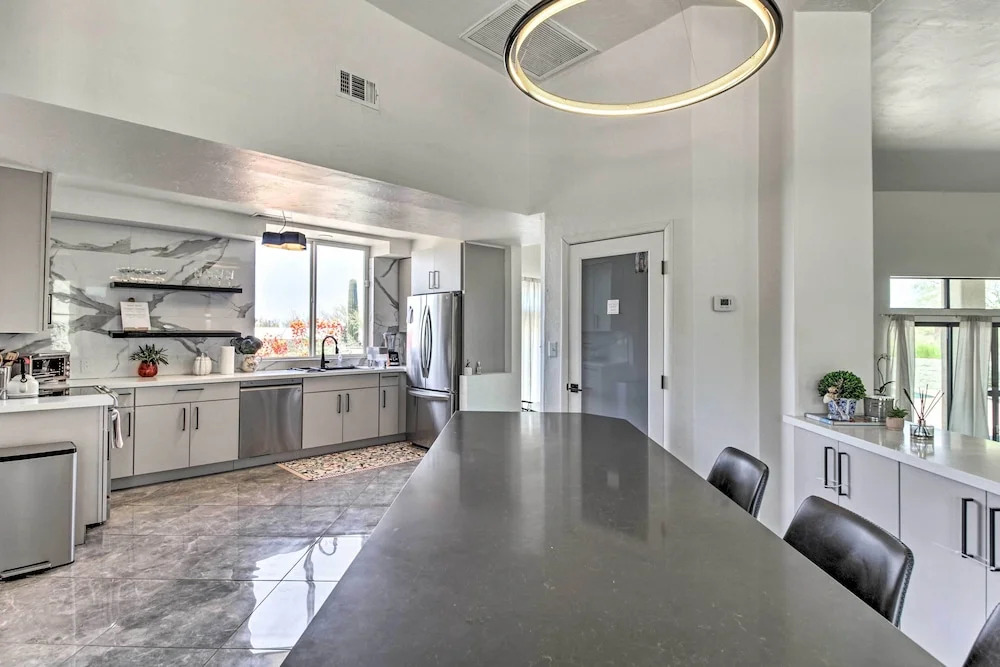Tucson Desert Oasis w/ Private Pool & Patio
