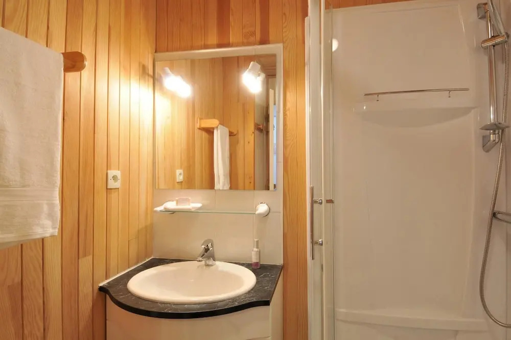 Residence Saintjacques Three-room Apartment in the Resort Center for 7 People Sj46