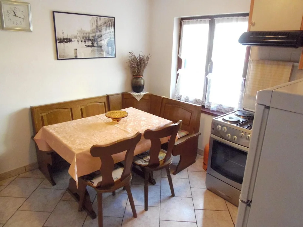 Apartment With 2 Bedrooms in Medulin, With Wonderful sea View, Enclosed Garden and Wifi - 900 m From the Beach