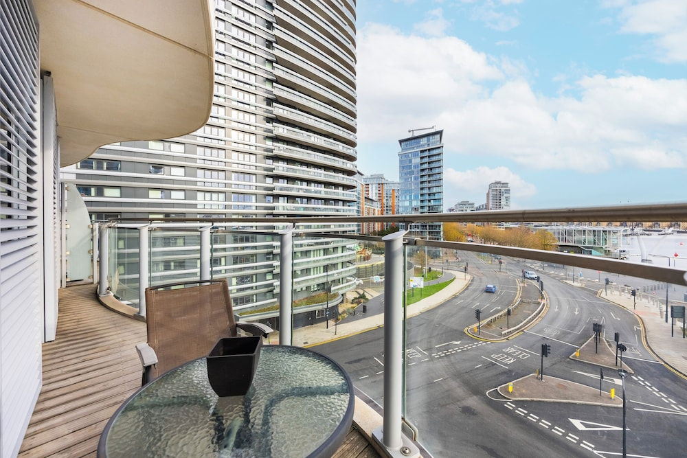 Hoola Cove Executive One Bed Apartment
