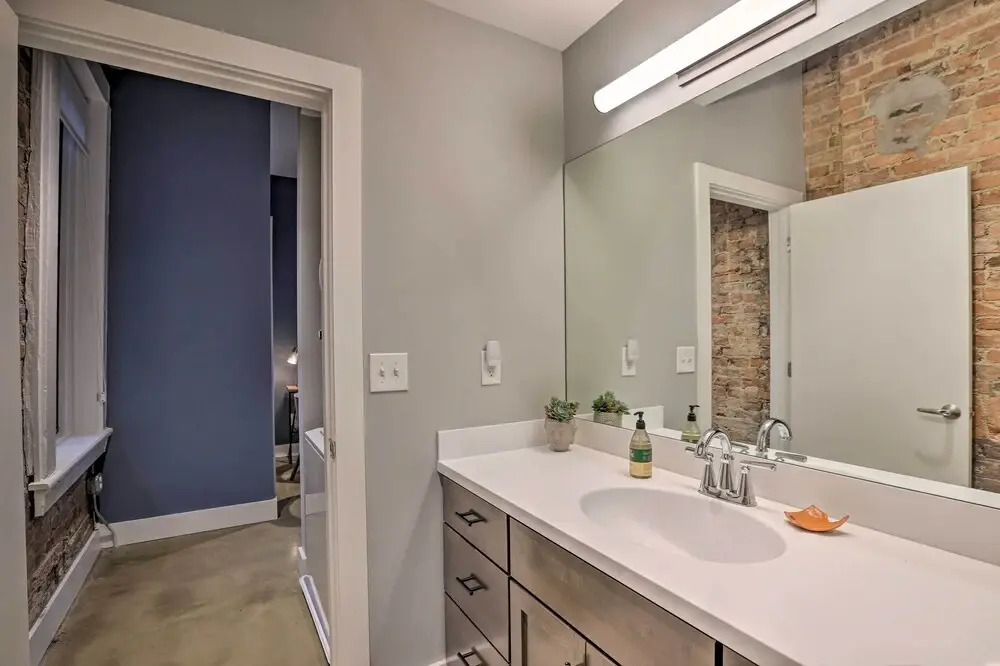 Sleek Studio Near Dtwn Dining & Entertainment