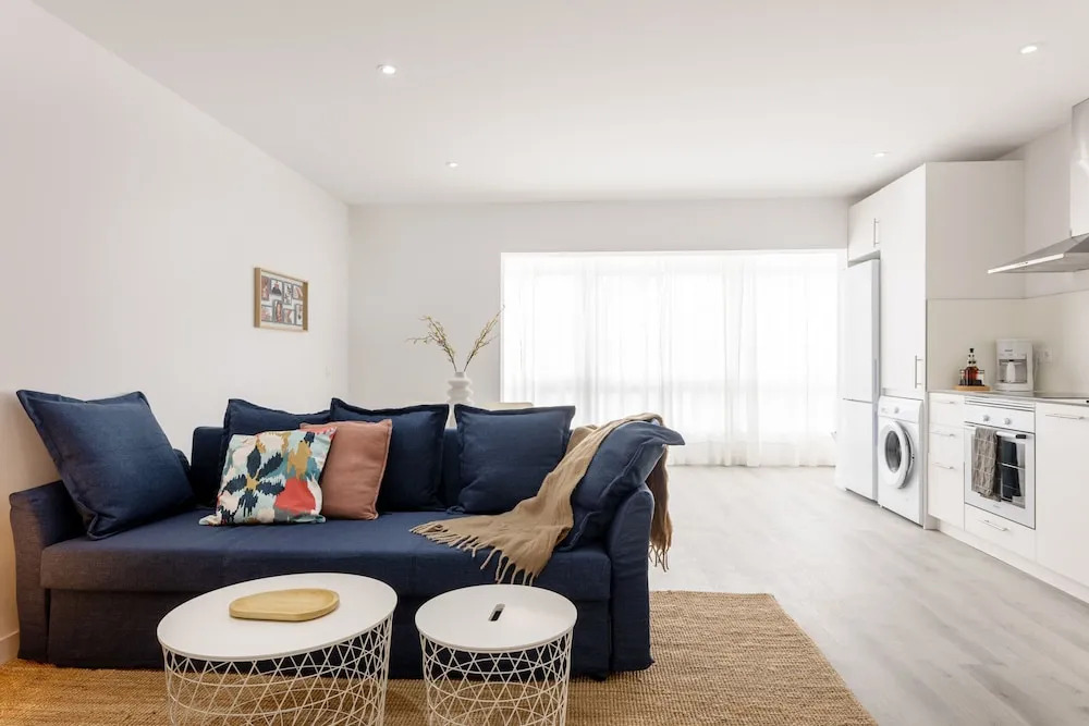 Elegant Serenity at Apartment Carine