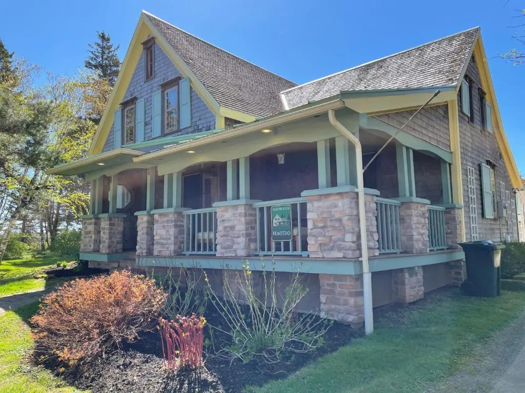 Avonlea Forest Hill Cottages