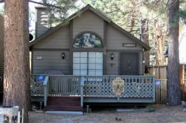 Pine Tree Retreat by Village Reservations