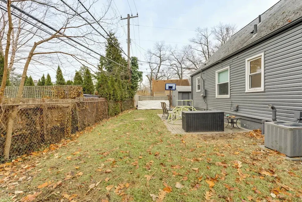 Walk to Dtwn Ferndale: Quaint Home w/ Private Yard