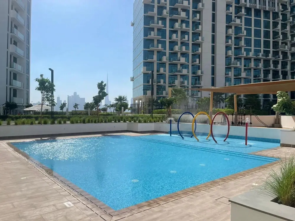 Azizi 1 BR Greek Views - 360 vacation