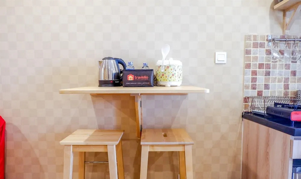 Spacious Studio Madison Park Apartment Beside Central Park Mall