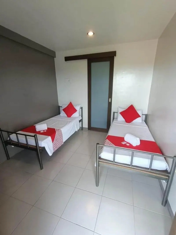 SIRC by OYO Rooms