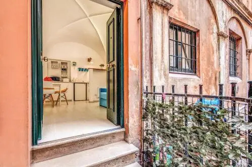 Coronari stylish apartment