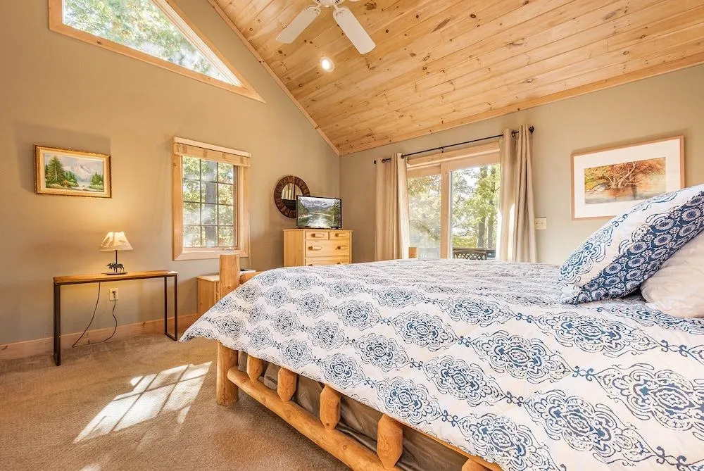 Glass Mountain Lodge
