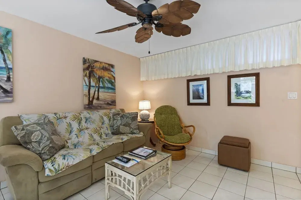 Kamaole Nalu 103 2 Bedroom Condo