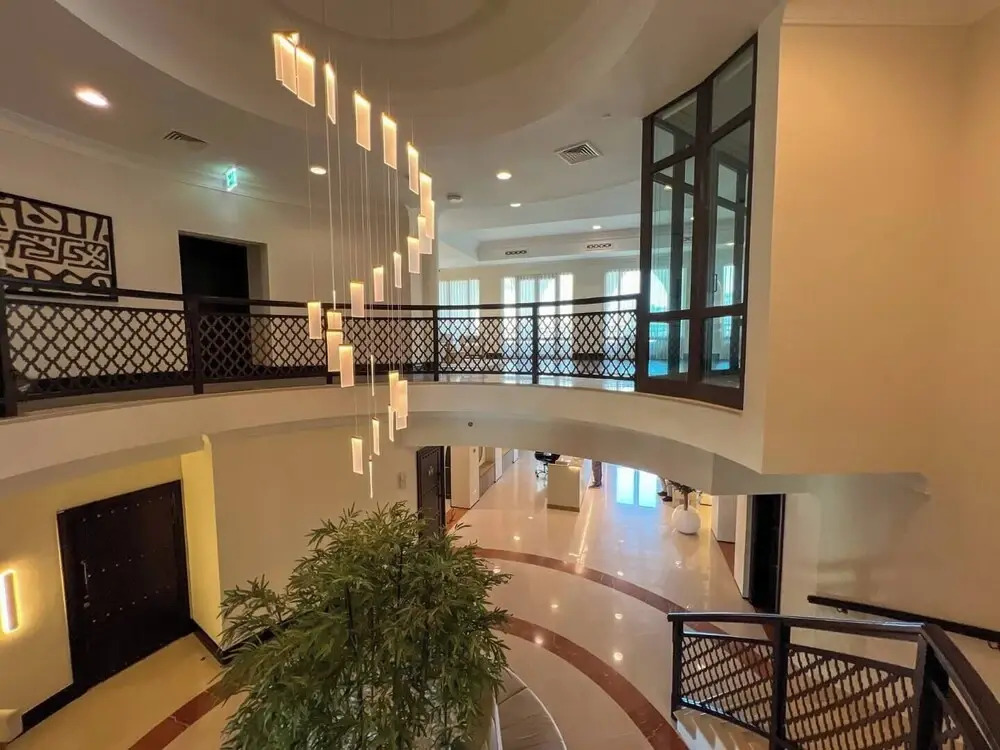 Durrani Homes - Unique Garden Apt at Souk Al Bahar besides Dubai Mall & Burjkhalifa with private jaccuzi