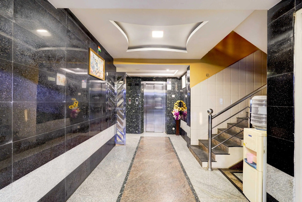Townhouse Oak Pallikarani Near Balaji Dental College