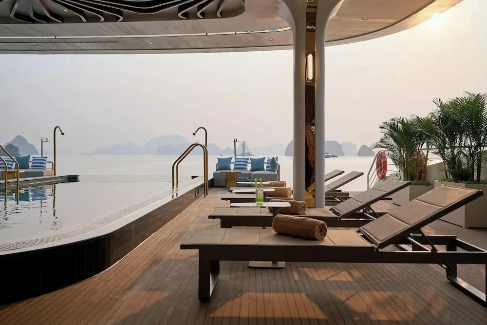 Calista Halong Bay Cruise