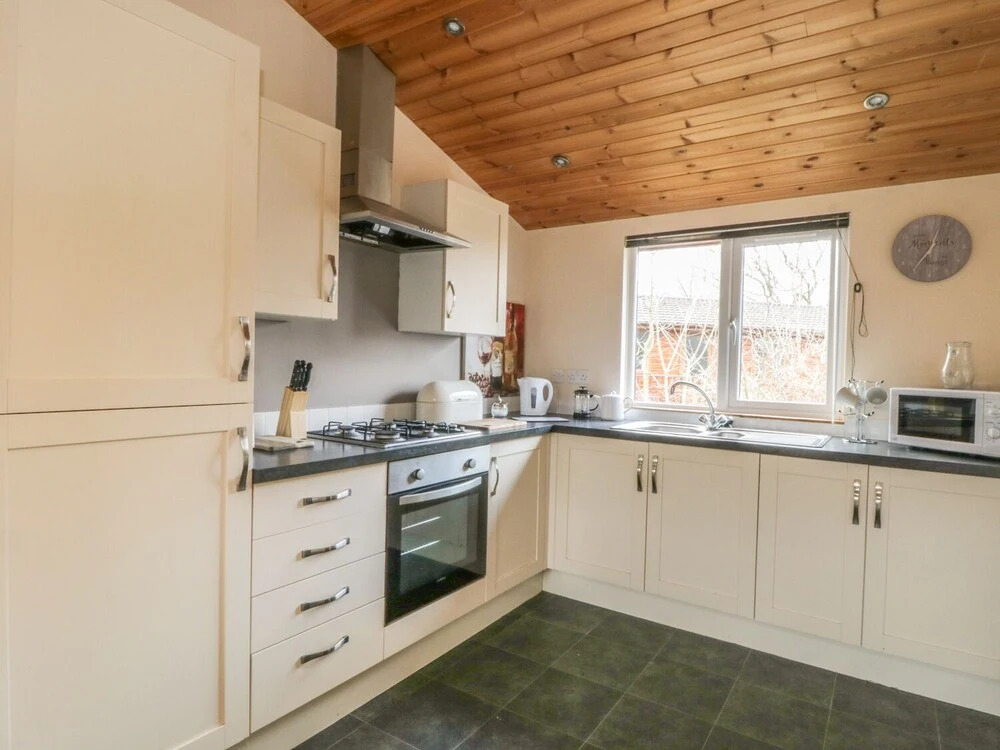 6 Manor Park, York