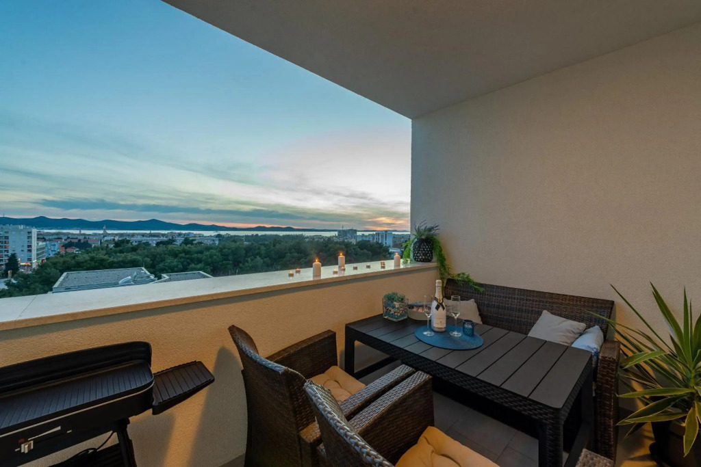 Stella Maris **** balcony, sea view, garage, BBQ