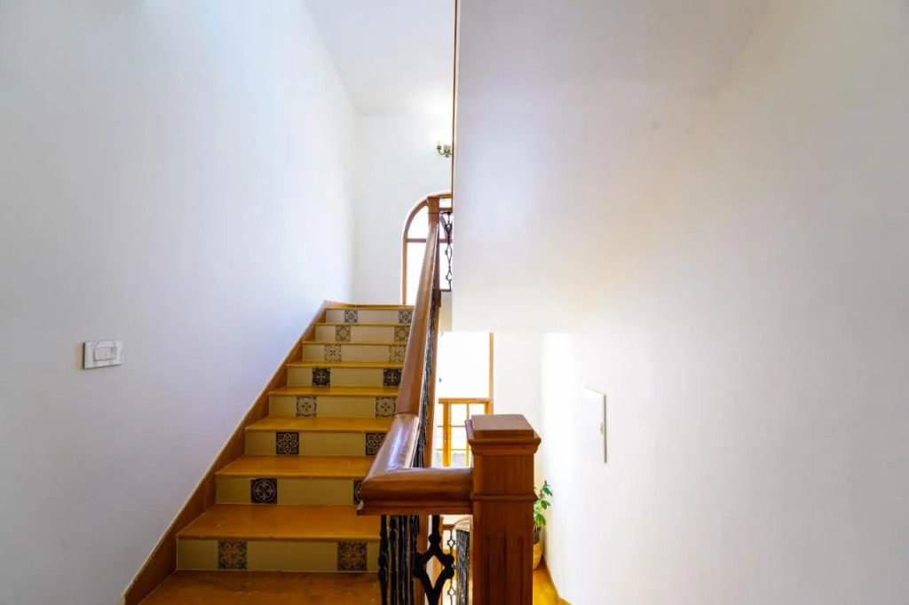 ELIVAAS 4 BHK with Pvt Pool in Arpora - Lumin