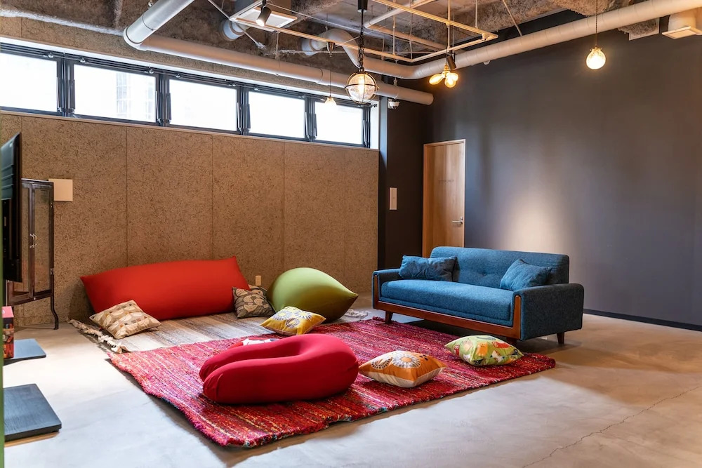 Wise Owl Hostels Sapporo