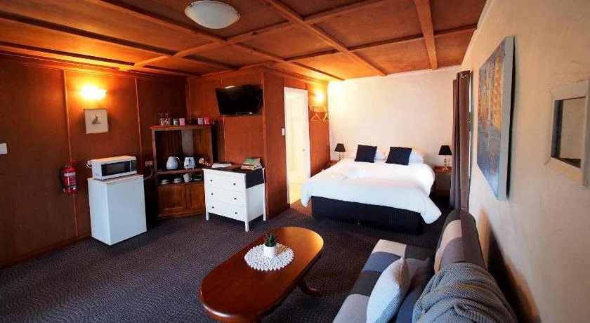 Straw House B and B