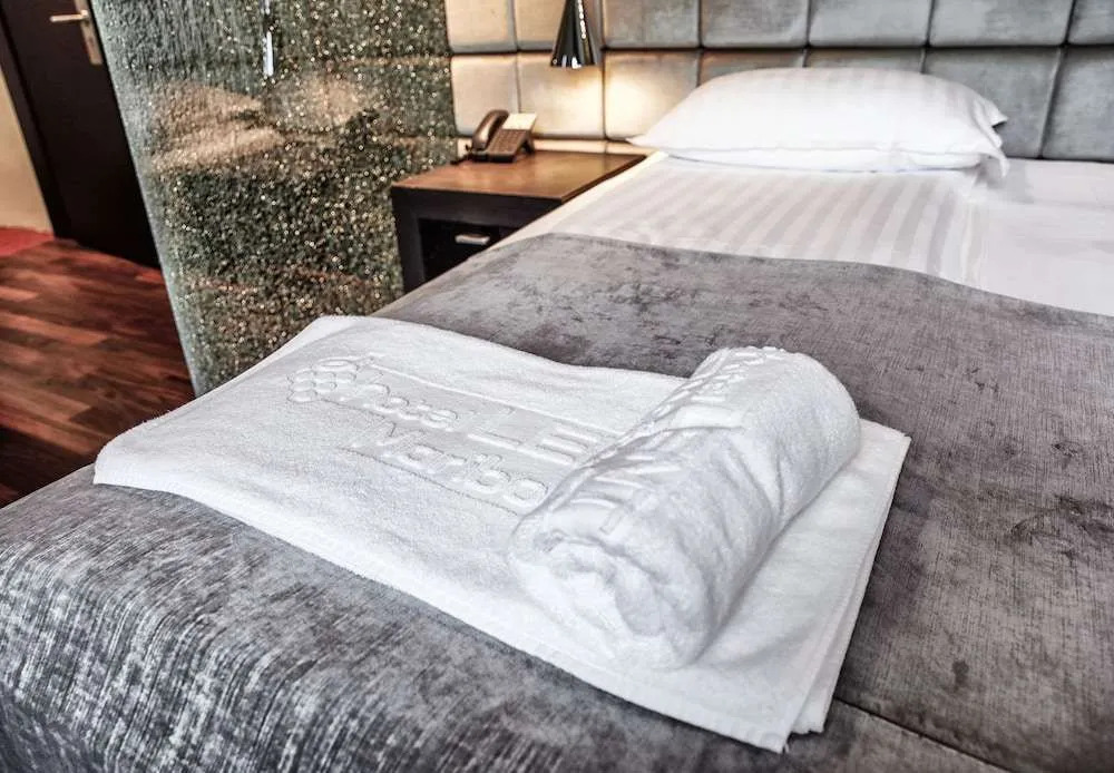 Hotel Lent